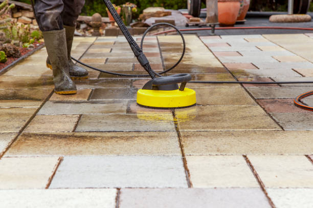 Best Gutter Cleaning  in Saranac Lake, NY